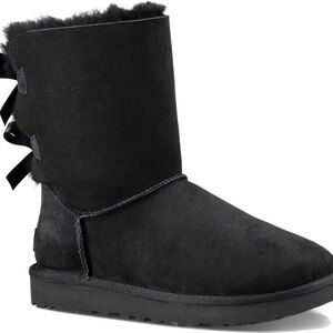 Black Bailey Bow Uggs